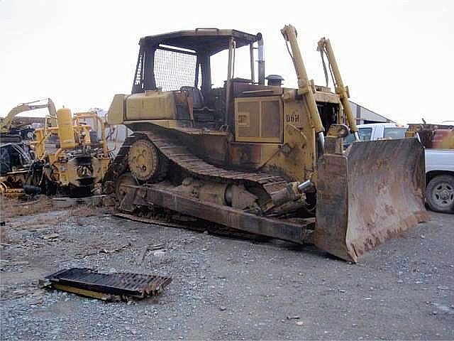 CATERPILLAR D6H Photo