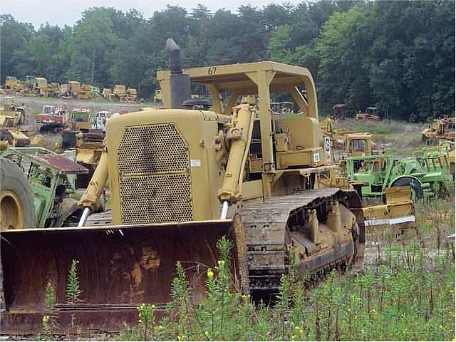 CATERPILLAR D9G Photo