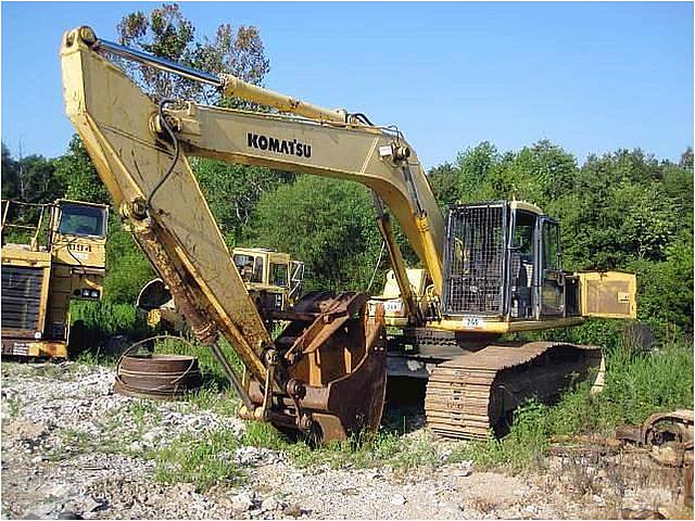 KOMATSU PC250 LC-6LC Photo