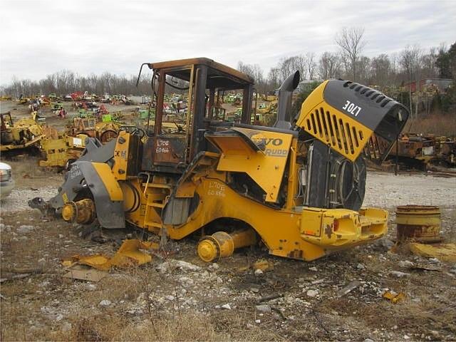 VOLVO L70E Photo