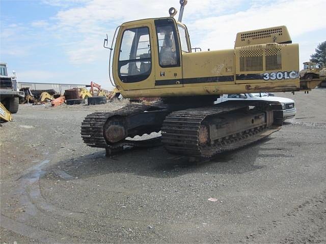 JOHN DEERE 330 LC Photo