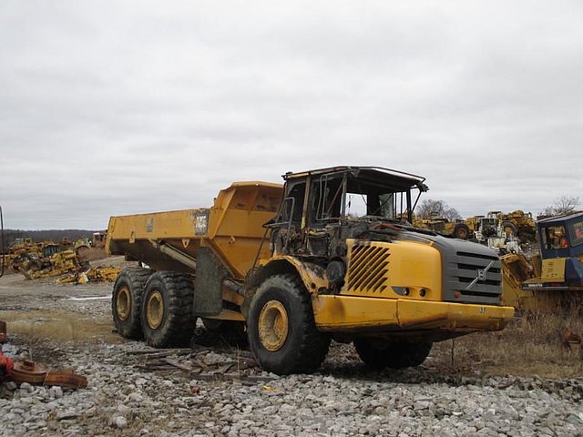 VOLVO A25E Photo