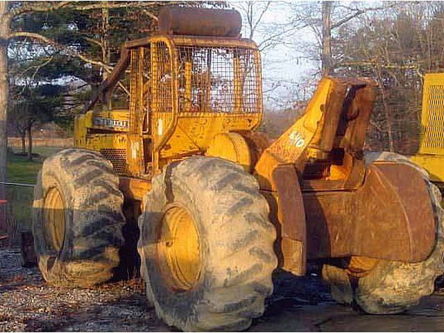 JOHN DEERE 640G