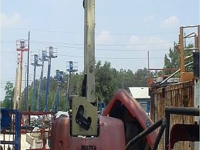 1999 JLG 450AJ Photo