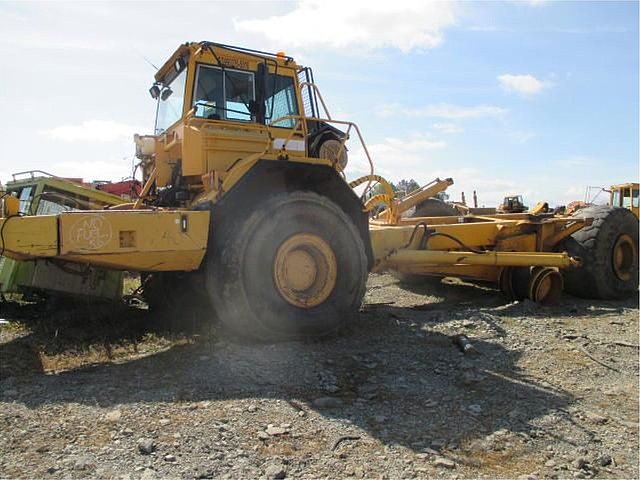 VOLVO A40 Photo