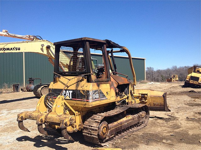 2005 CATERPILLAR D4G XL Photo