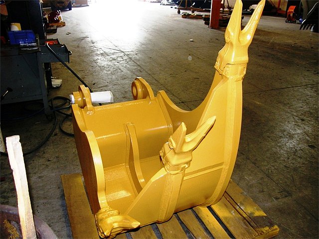 CASE CX240 Photo
