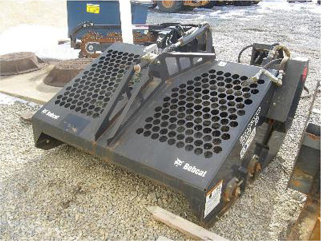 BOBCAT 5B Photo