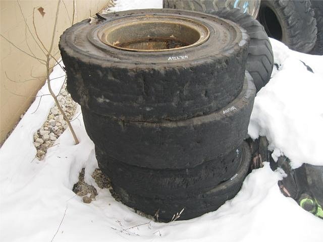 CASE 621 Photo
