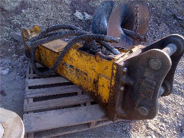 ATLAS COPCO AC750