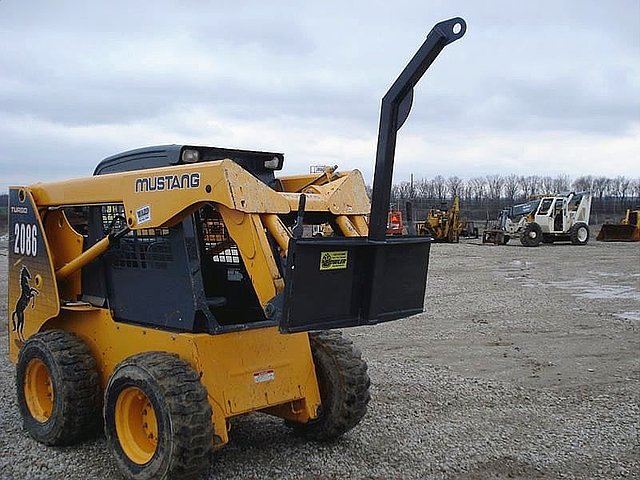BOBCAT 1110 Photo
