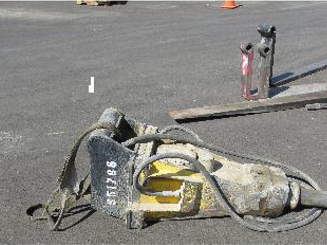 ATLAS COPCO SB450 Photo