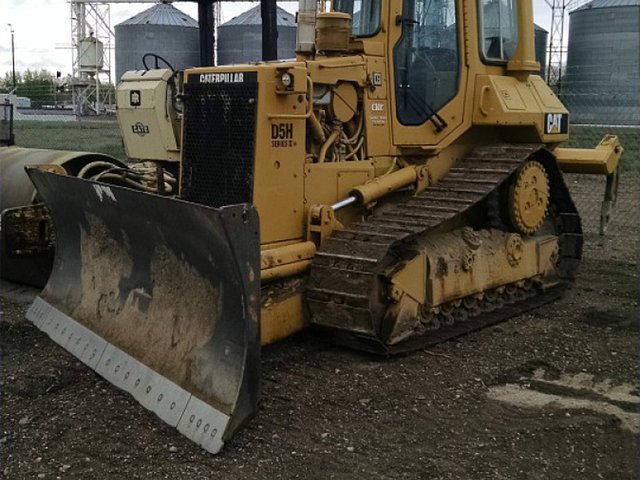 1990 CATERPILLAR D5H II Photo