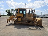12 CATERPILLAR D6T XL