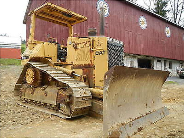 CATERPILLAR D4H Photo