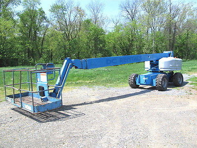 2003 GENIE S85 Photo