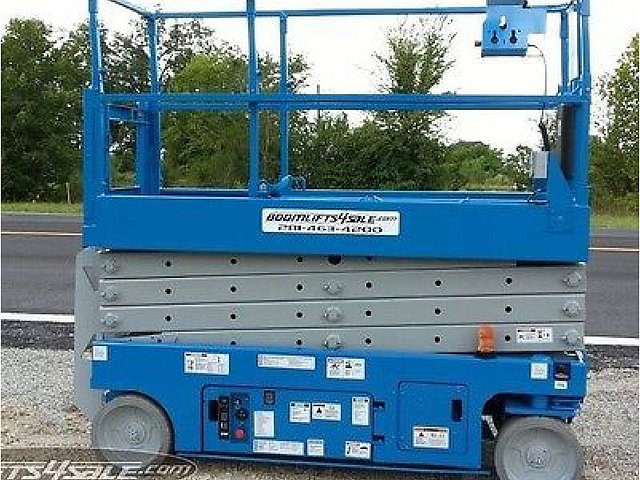 2007 GENIE 2632 Photo