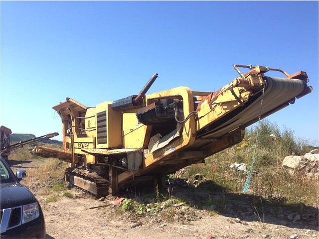 2005 EXTEC C12 Photo