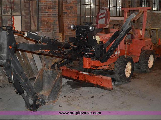 1973 DITCH WITCH R40 Photo