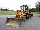 05 CATERPILLAR 904B