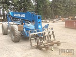 2011 GENIE GTH-1056 4X4 Photo #4