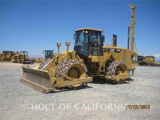 2013 CATERPILLAR 825H Photo