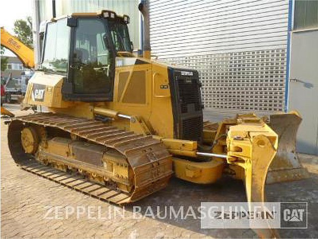 2010 CATERPILLAR D6K Photo