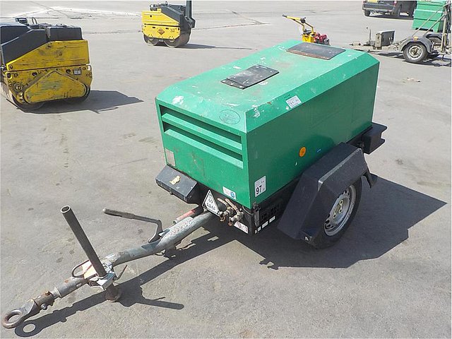 2008 DOOSAN 720 Photo