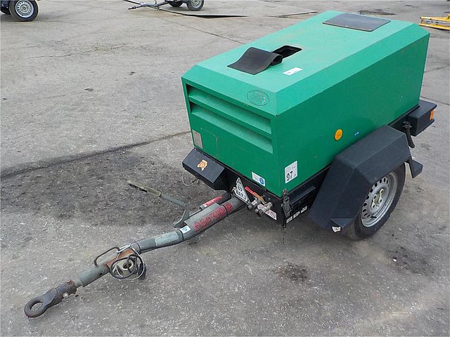2008 DOOSAN 720 Photo