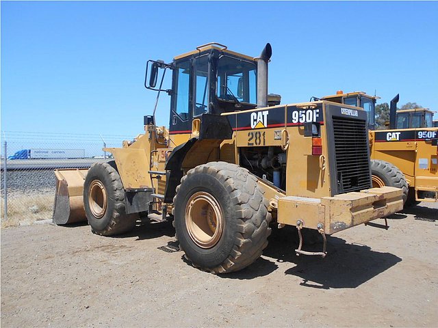 1995 CATERPILLAR 950F II Photo