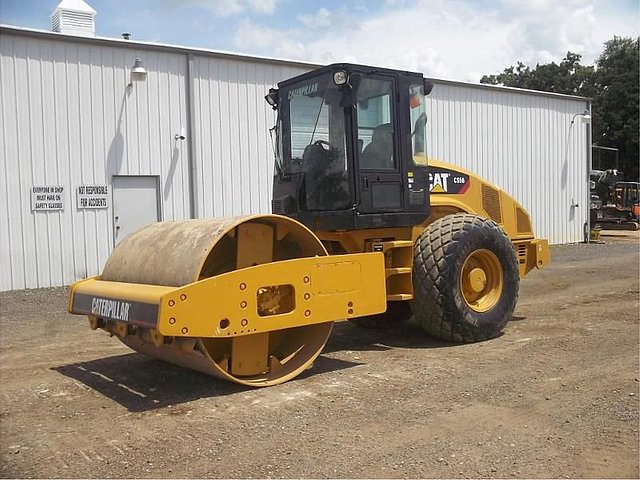 2008 CATERPILLAR CS56 Photo