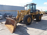 03 CATERPILLAR 938G II