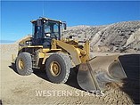 2010 CATERPILLAR 938H Photo #2