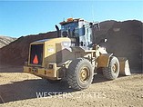 2010 CATERPILLAR 938H Photo #3