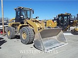 2010 CATERPILLAR 938H Photo #2