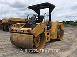 12 CATERPILLAR CB54