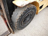 CATERPILLAR DP40 Photo #9
