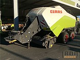 2011 CLAAS QUADRANT 3300RF Photo #1