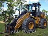 12 CATERPILLAR 930H