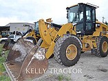 12 CATERPILLAR 930K