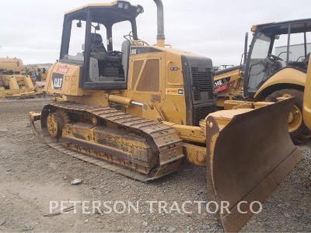 2007 CATERPILLAR D6K Photo