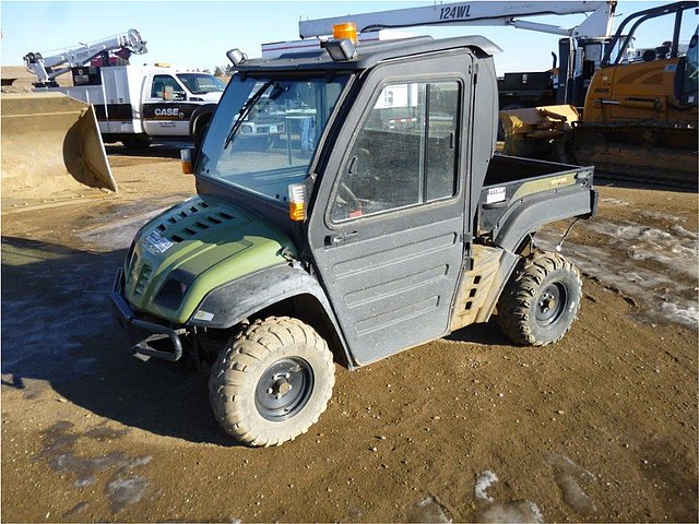 2011 CUB CADET 4X4 Photo