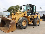 04 CATERPILLAR 938G II