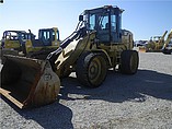 10 CATERPILLAR 930H
