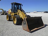 2010 CATERPILLAR 930H Photo #2
