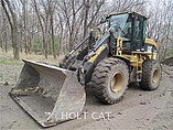 04 CATERPILLAR IT28G