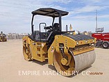 2013 CATERPILLAR CB54B Photo #4