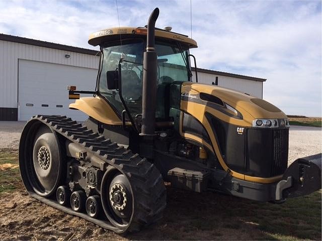 2011 CHALLENGER MT765C Photo