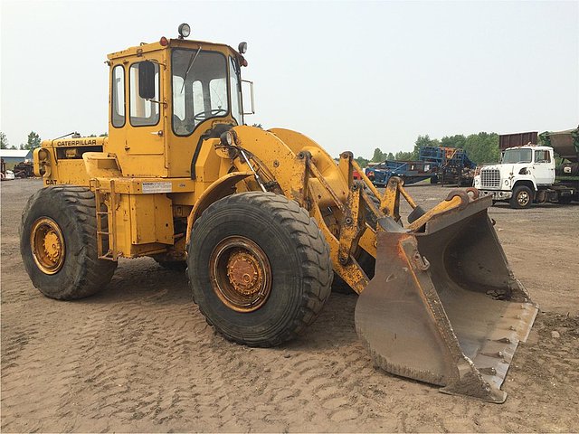 CATERPILLAR 966B Photo