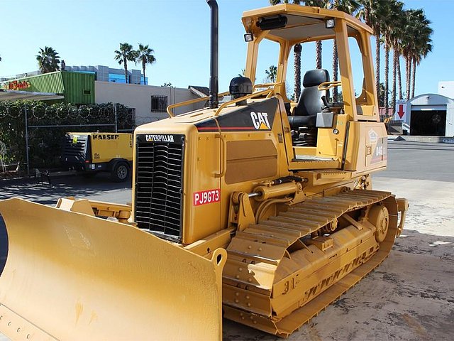 2007 CATERPILLAR D4G XL Photo